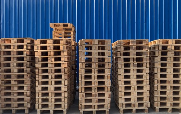 复兴木托盘摆放技巧